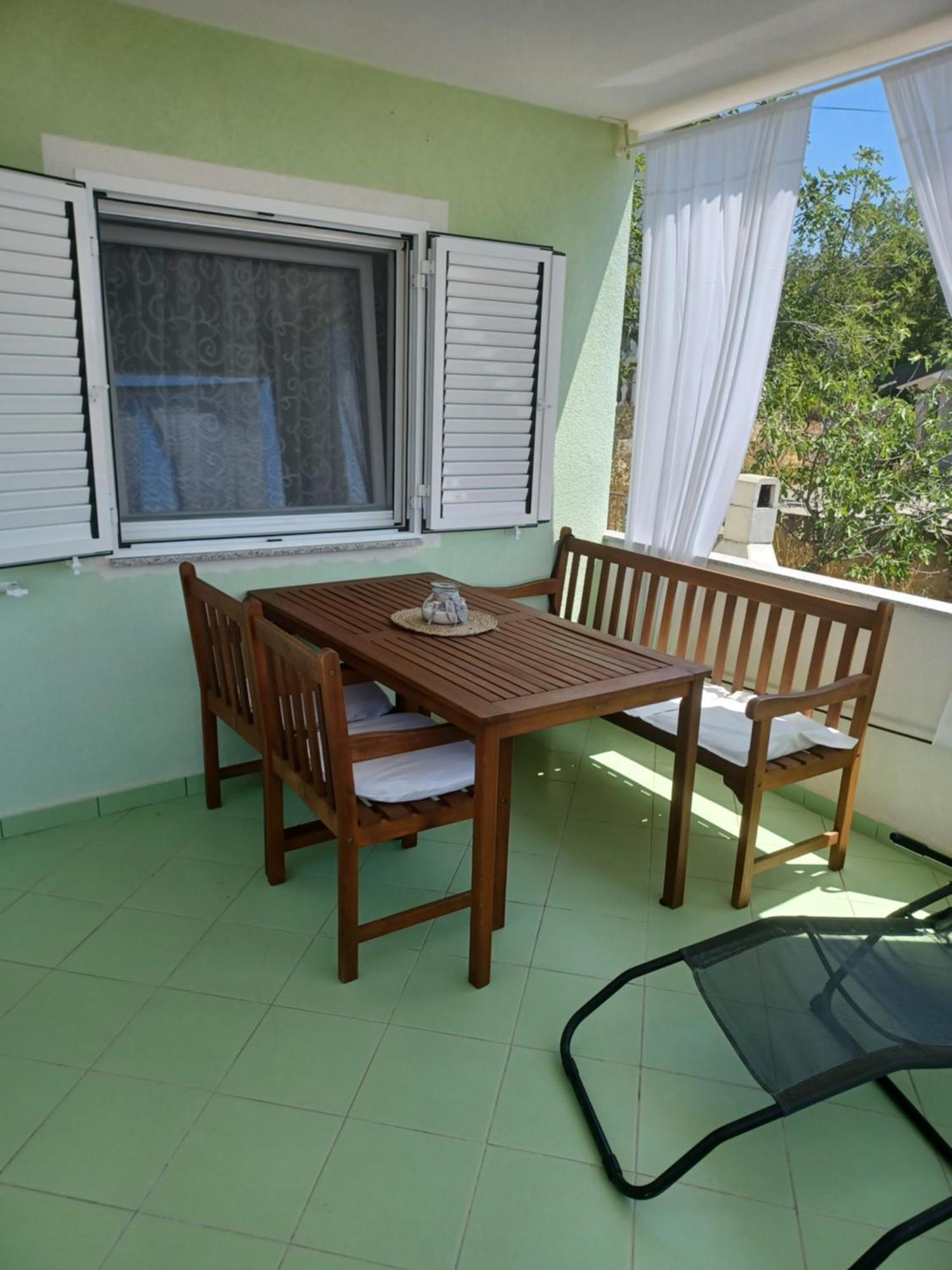 Apartmani Ana - Meka Draga Obrovac Ngoại thất bức ảnh